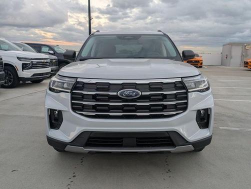 2026 Ford Explorer 