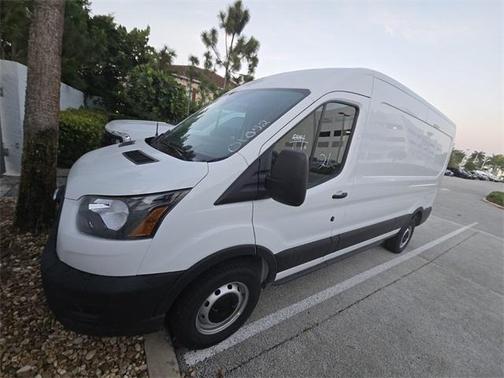 2025 Ford Transit-250 148 WB Medium Roof Cargo