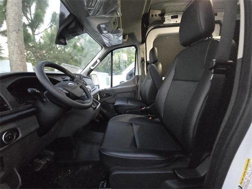 2025 Ford Transit-250 148 WB Medium Roof Cargo