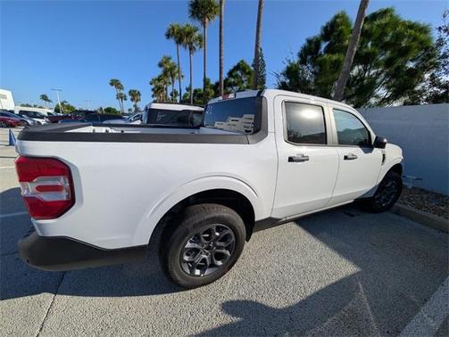 2025 Ford Maverick XLT