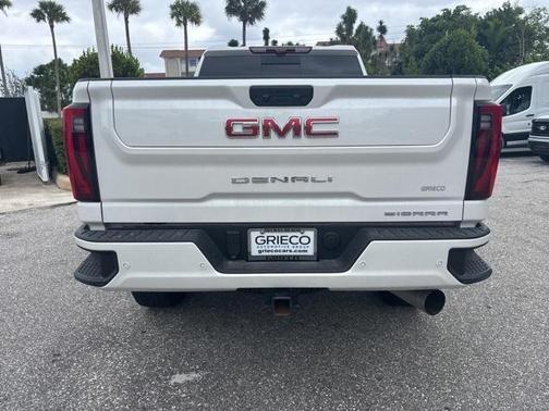2025 GMC Sierra 2500 Denali