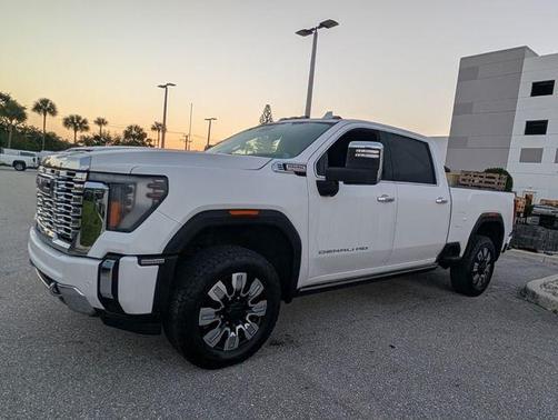 2025 GMC Sierra 2500 Denali