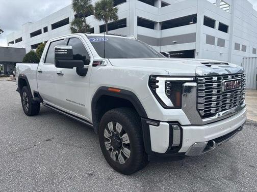 2025 GMC Sierra 2500 Denali