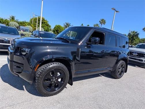2023 Land Rover Defender 110 X-Dynamic SE