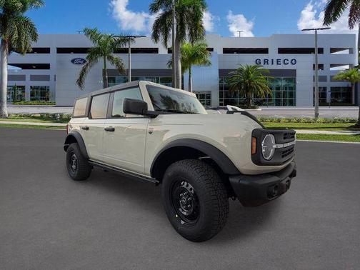 Desert Sand 2026 Ford Bronco Big Bend