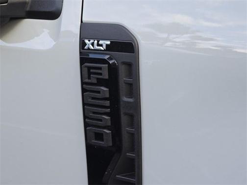 2025 Ford F-250 XLT