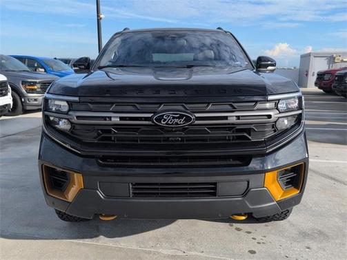 2025 Ford Expedition Tremor