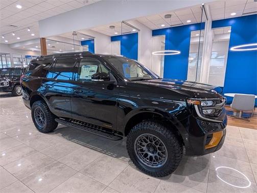 2025 Ford Expedition Tremor
