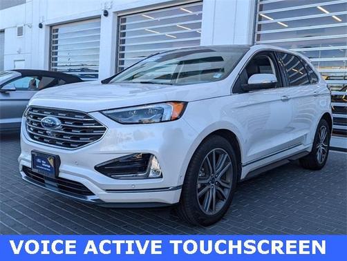 Photo 4 of 28 of 2019 Ford Edge Titanium