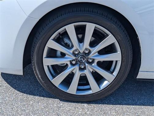 2023 Mazda Mazda3 AWD w/Premium Package