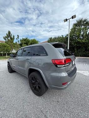 2019 Jeep Grand Cherokee Altitude