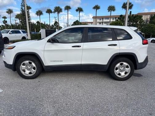 2014 Jeep Cherokee Sport