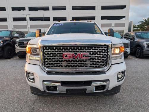 2015 GMC Sierra 3500 Denali