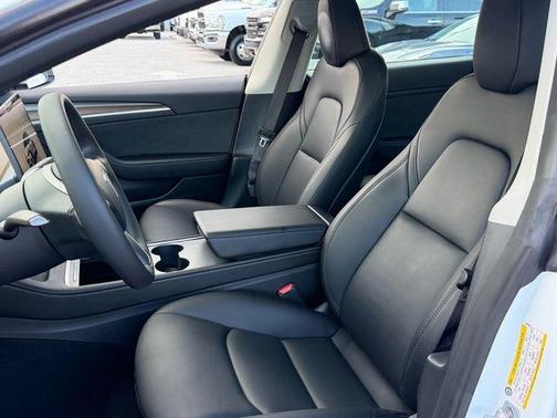White 2023 Tesla Model 3 Base