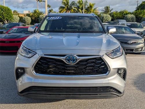 2022 Toyota Highlander Hybrid Limited