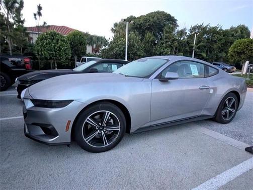 2025 Ford Mustang EcoBoost