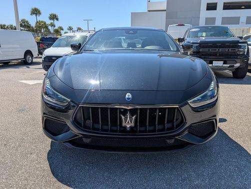 2023 Maserati Ghibli Modena