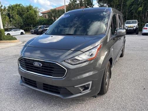 2023 Ford Transit Connect Titanium