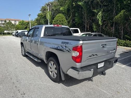 2014 Toyota Tundra SR5