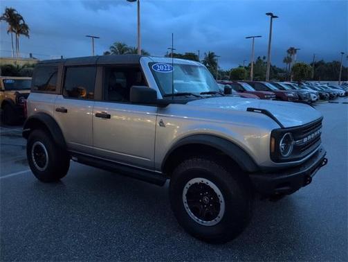 2022 Ford Bronco Black Diamond