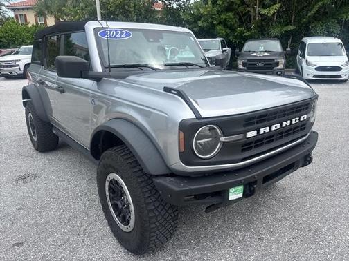 2022 Ford Bronco Black Diamond