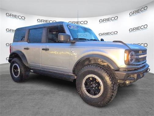 2022 Ford Bronco Black Diamond
