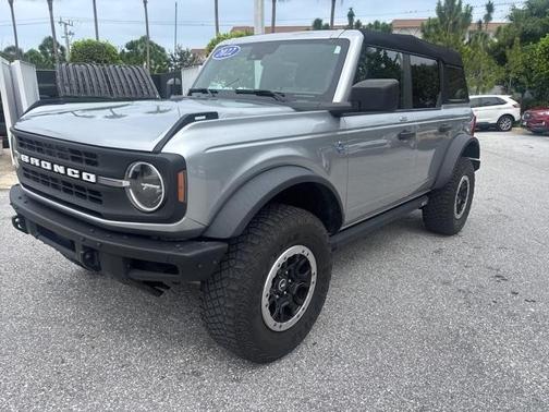 2022 Ford Bronco Black Diamond