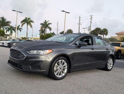 2020 Ford Fusion Hybrid SE