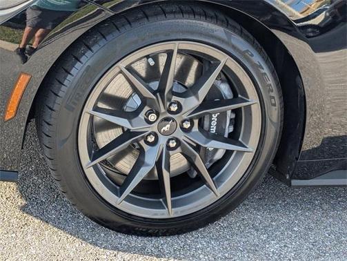 2024 Ford Mustang Dark Horse