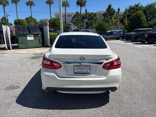 2016 Nissan Altima 2.5 SR