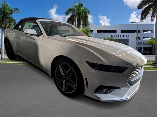 2025 Ford Mustang EcoBoost