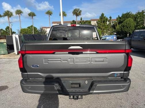 2023 Ford F-150 Lightning LARIAT