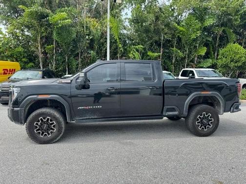 2024 GMC Sierra 2500 AT4X