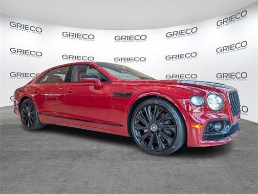 2023 Bentley Flying Spur Mulliner V8