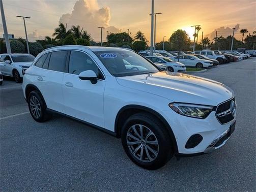 2023 Mercedes-Benz GLC 300 Base