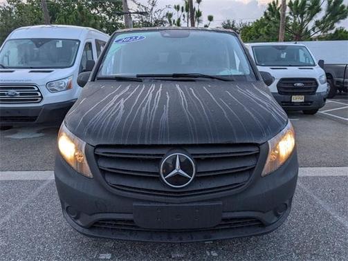 2023 Mercedes-Benz Metris Base