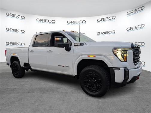 2024 GMC Sierra 2500 AT4