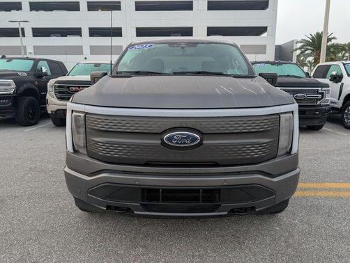 2023 Ford F-150 Lightning XLT