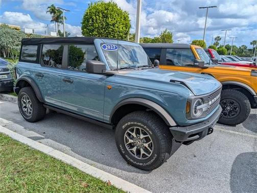 2023 Ford Bronco Badlands