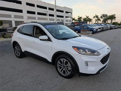2021 Ford Escape SEL