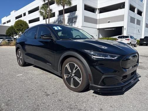2022 Ford Mustang Mach-E Select