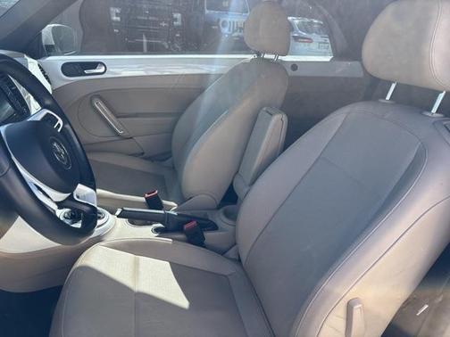 2018 Volkswagen Beetle 2.0T S