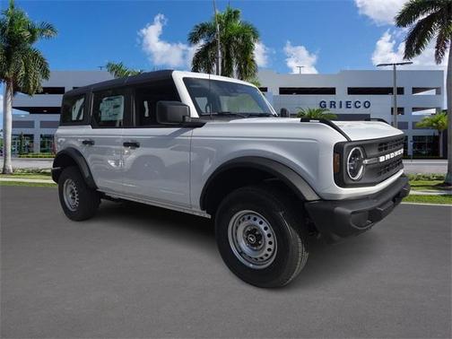 2025 Ford Bronco Base