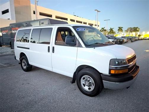 2016 Chevrolet Express 3500 LT