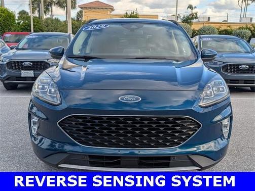 2020 Ford Escape Titanium Hybrid