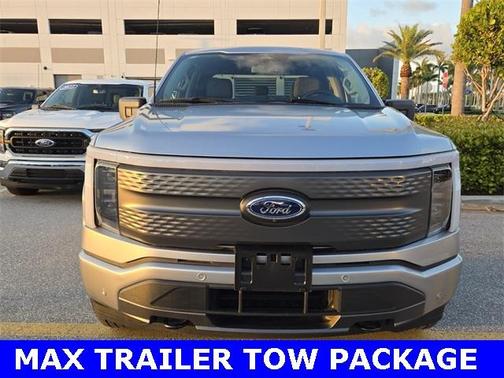 2023 Ford F-150 Lightning XLT