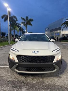 2023 Hyundai KONA SE