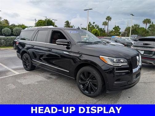 2022 Lincoln Navigator L Reserve