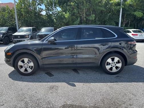 2019 Porsche Cayenne Base
