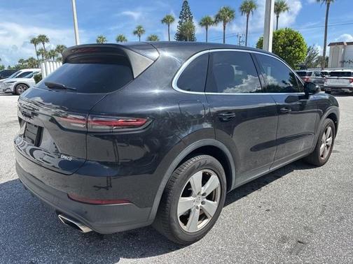 2019 Porsche Cayenne Base